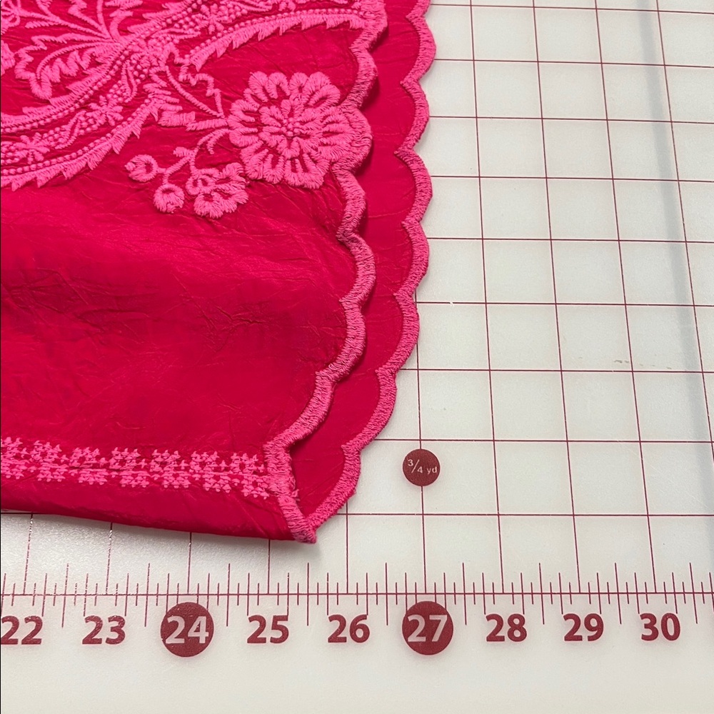 JOHNNY WAS "Midge" Boho Resort Wear Hippie-Chic Magenta Floral Embroidery Top XS - Picture 16 of 16